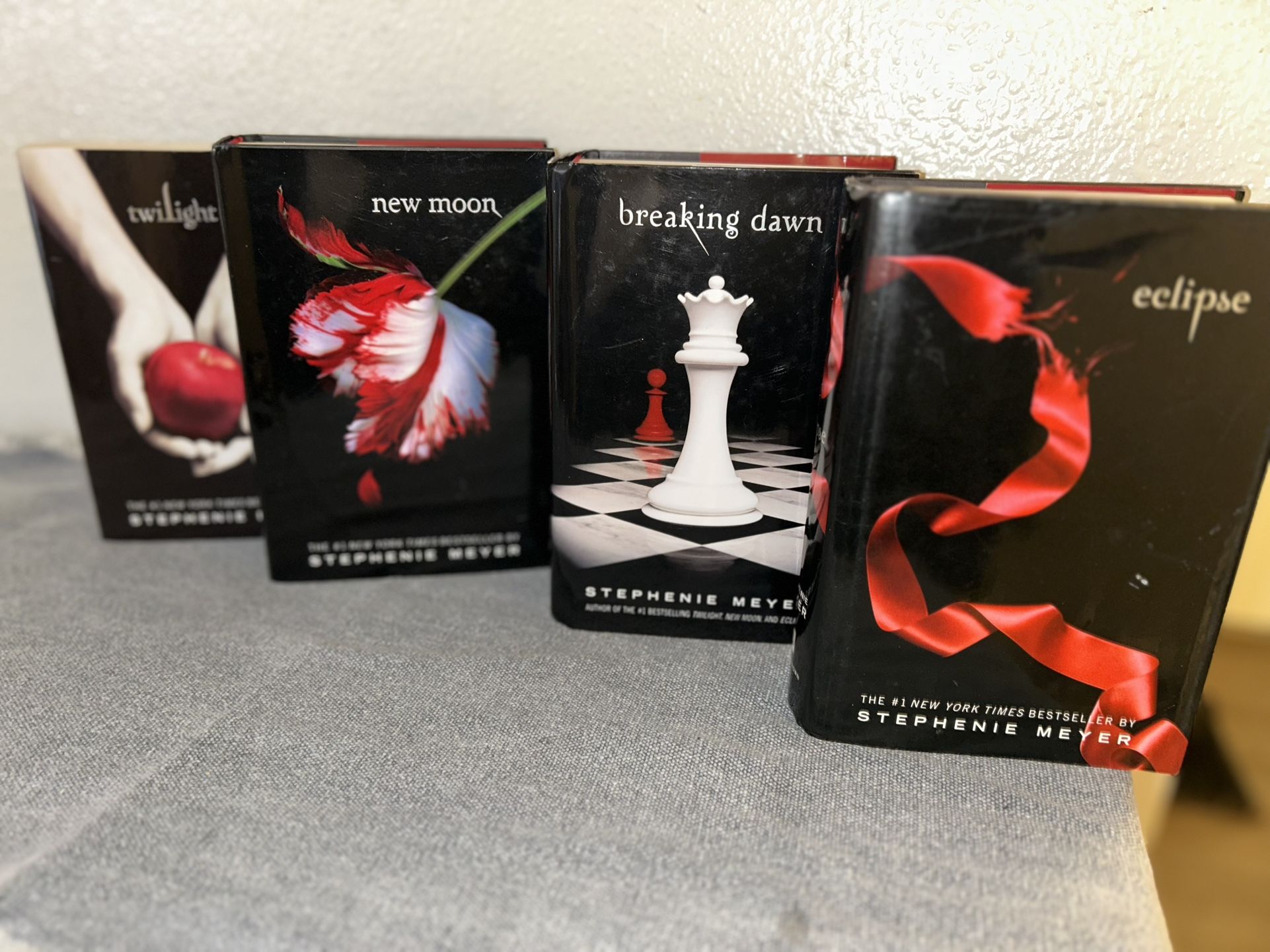 Twilight Book Set (3/4 Hard Cover)