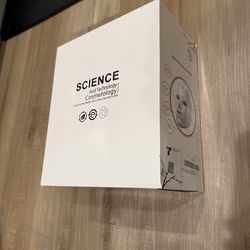 Red light therapy mask