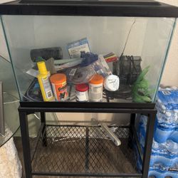 20 Gallon Aquarium With Stand