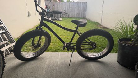 Sun Bicycles Spider AT Fat Tire Cruiser Bike 26x4 — Matte Black