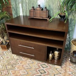TV Stand Media Entertainment Table (Delivery Service Available) 