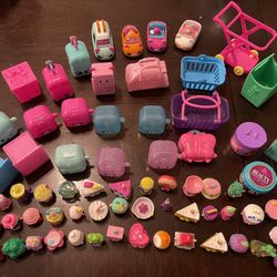 Shopkins Plus Carrying Cases