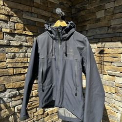 Arc’teryx LT Jacket 