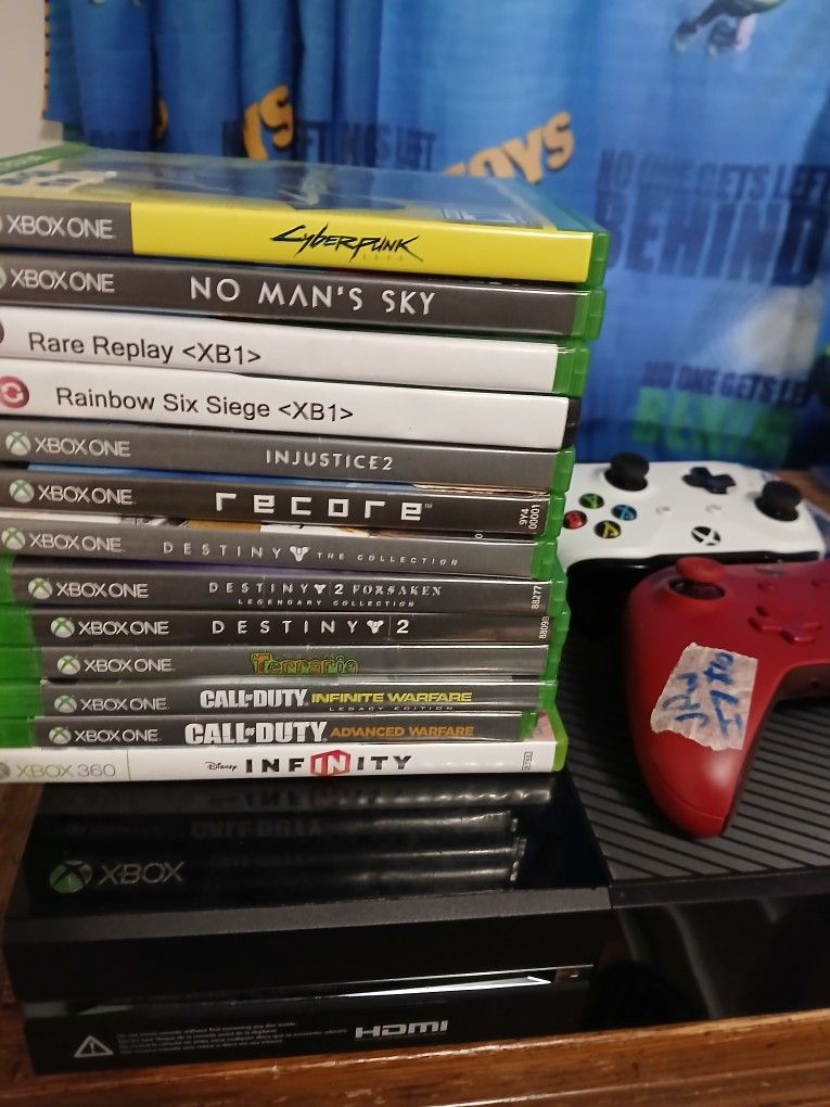 13 Games And 2 Controllers