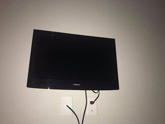 Insignia 19 inch tv with DVD player