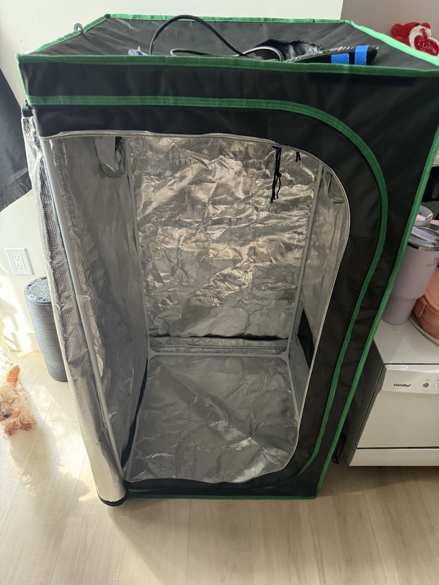 2x2 Grow Tent