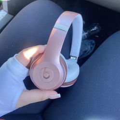 Pink Beats 🎧 