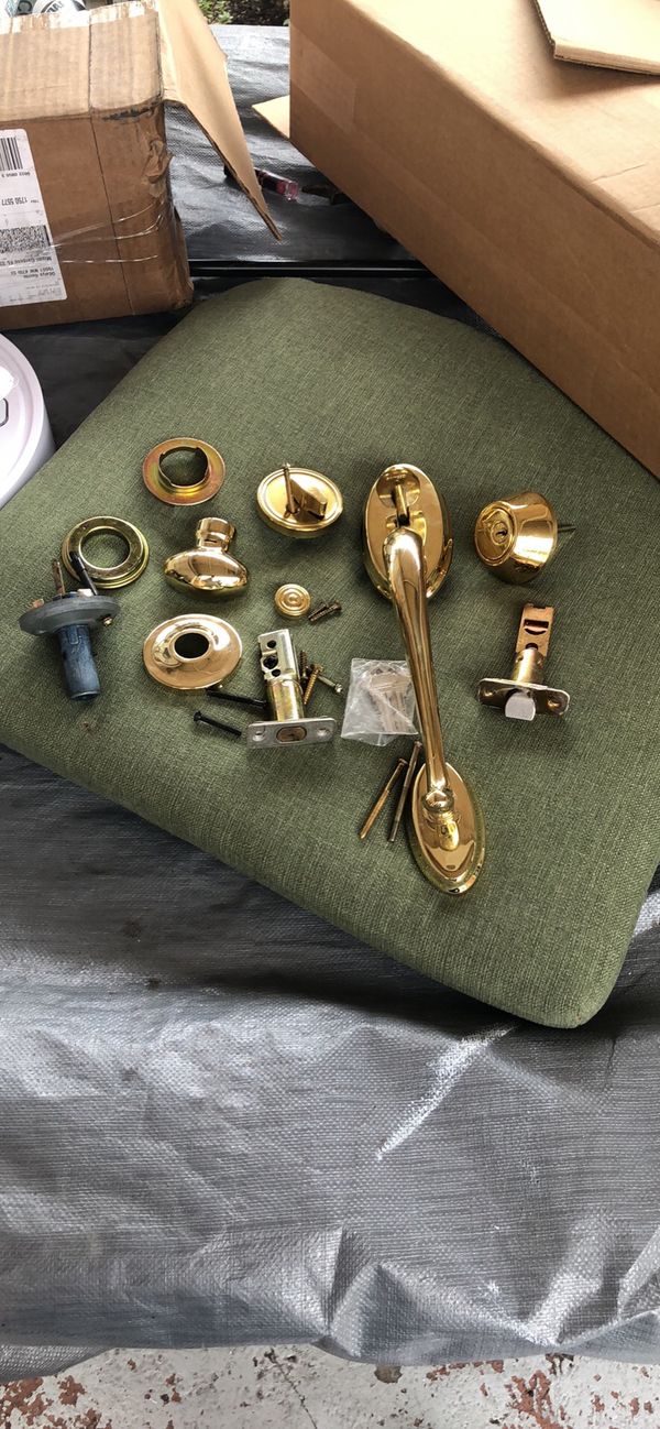 Yale de puerta exterior for Sale in Carol City, FL - OfferUp