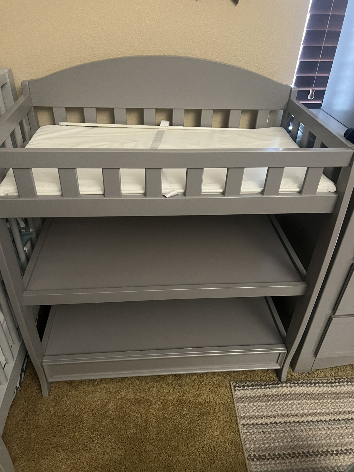 Delta Children Infant Changing Table