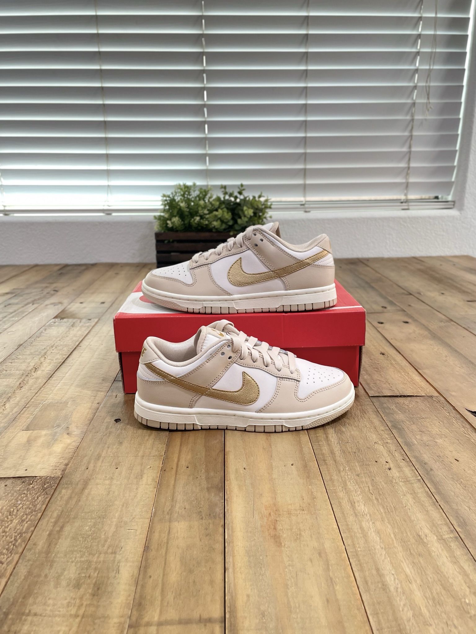 Nike Dunk Low Metallic Gold Swoosh