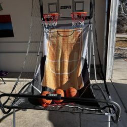 Basketball Game 