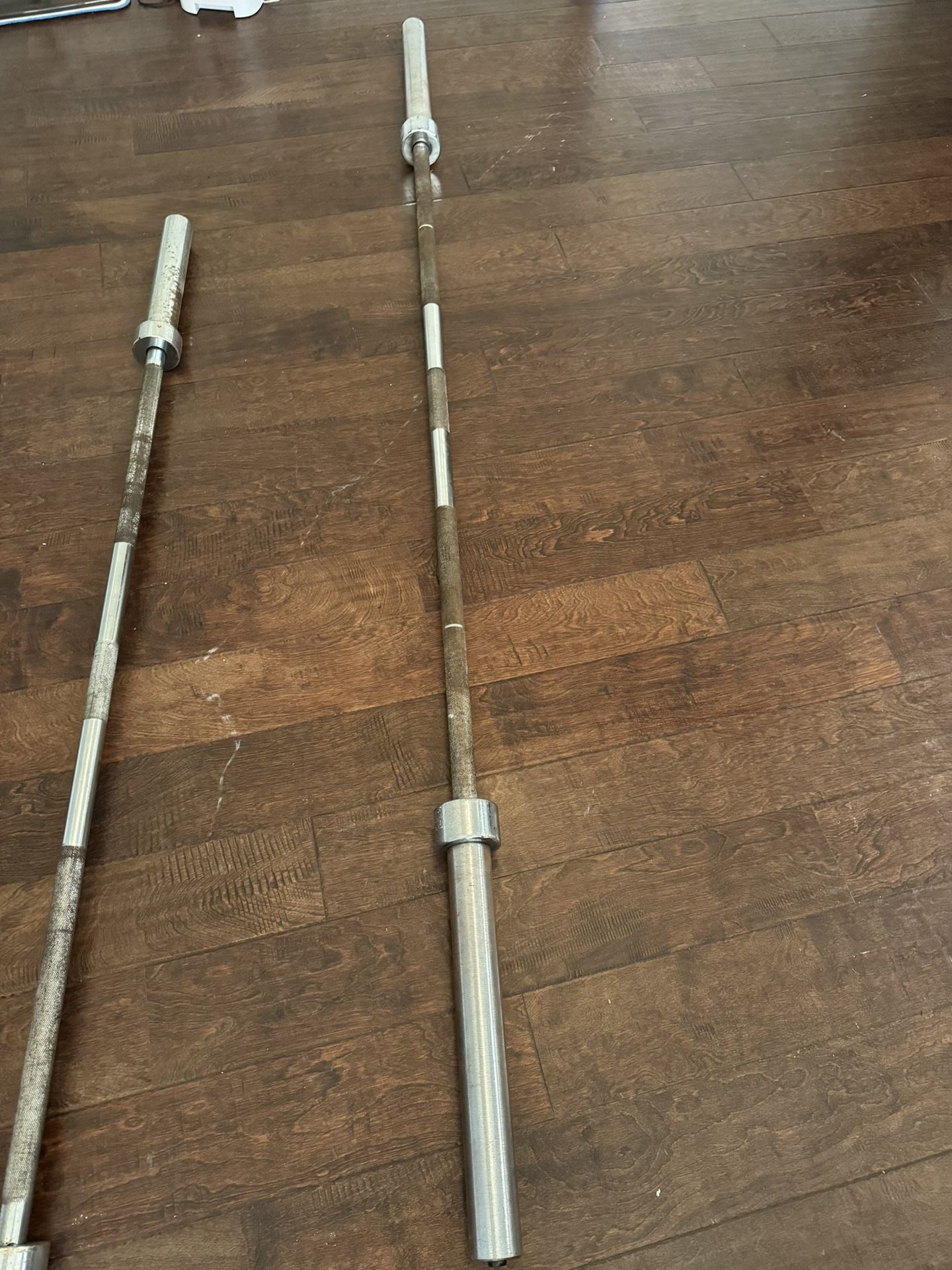 Olympic barbell 7ft 45lbs