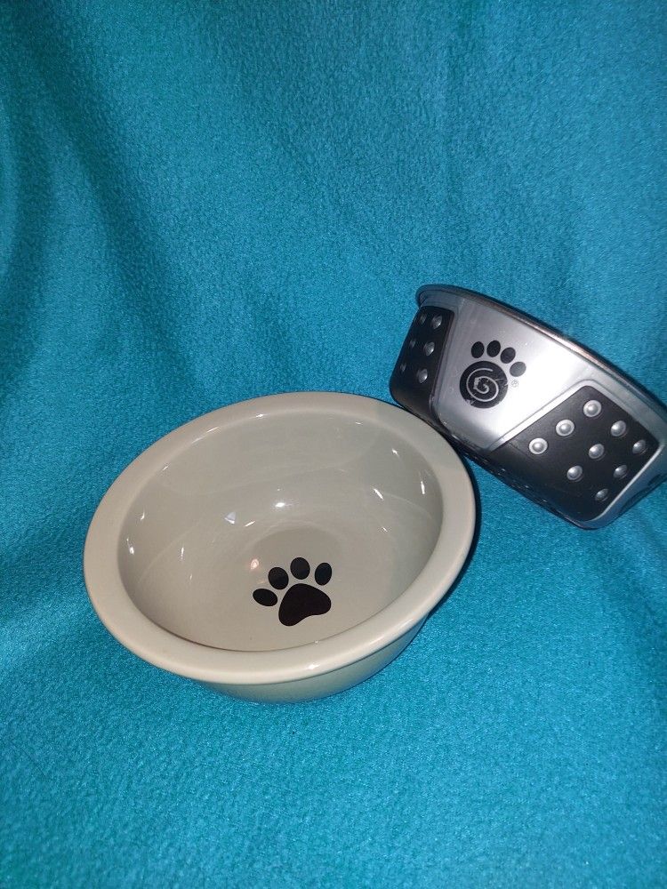 Pet Dishes