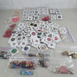 Sewing Clothing Buttons Mixed Lot of Assorted Sew On Buttons


