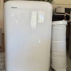 Toshiba 8000 btu portable ac