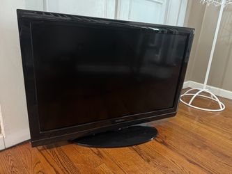 Insignia flat screen model NS-L37Q-10A & stand