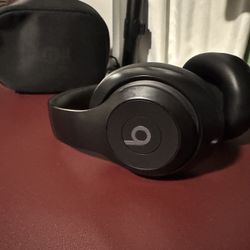 Beats Studio Pro Bluetooth Wireless Headphones