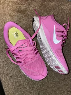 NIKE Running Shoes 