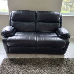 Need Gone Asp 2 Seater Recliner In Great Condition 