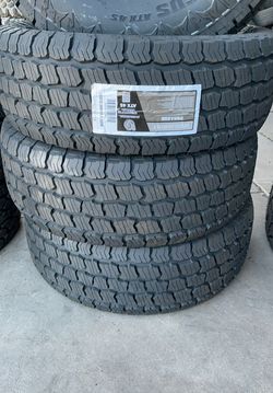 35/12.50 r 17 Lt Pegasus