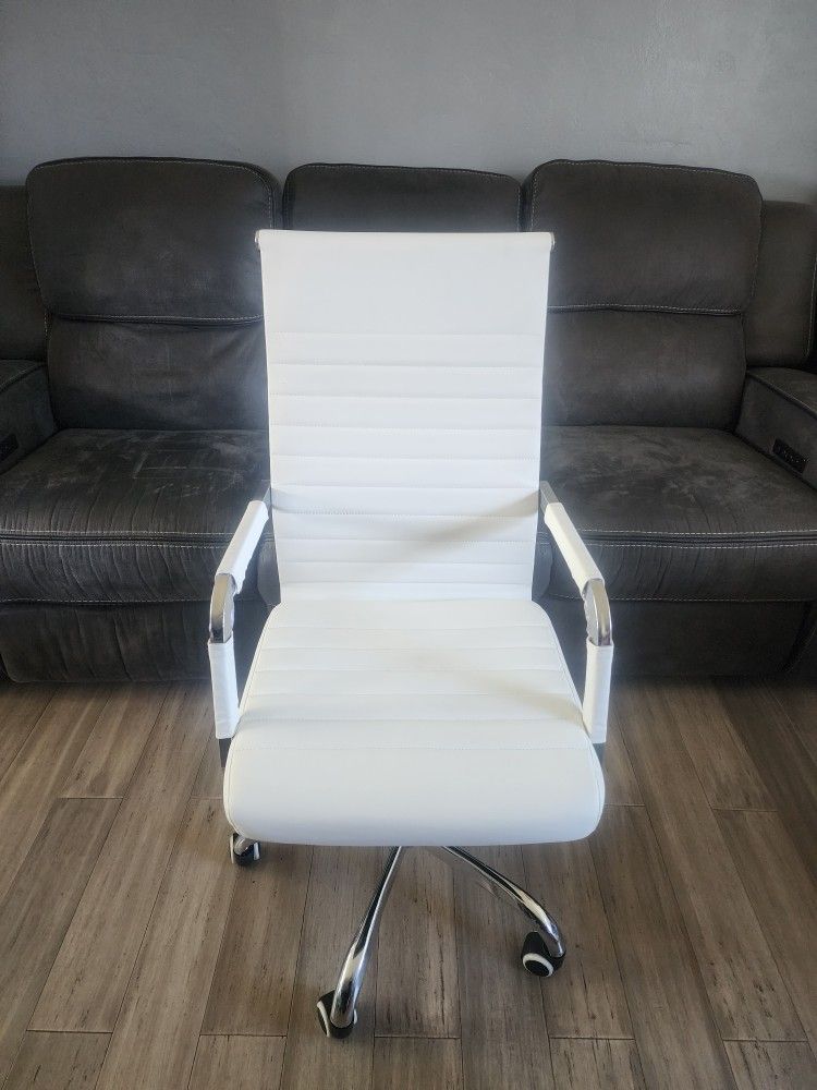 Desk/Vanity Adjustable Swivel Chair with Arms (White)