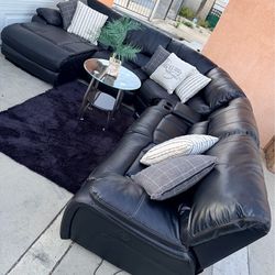Black leather sectional recliner couch 🛋️