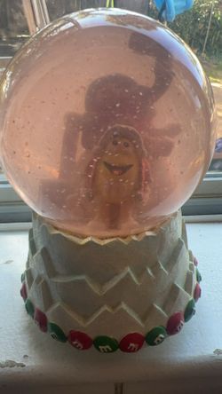 Vintage Rare M&M Musical Christmas Snow Globe