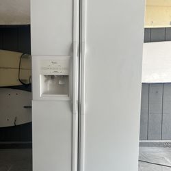 Great Working White Side-By-Side Refrigerator Freezer