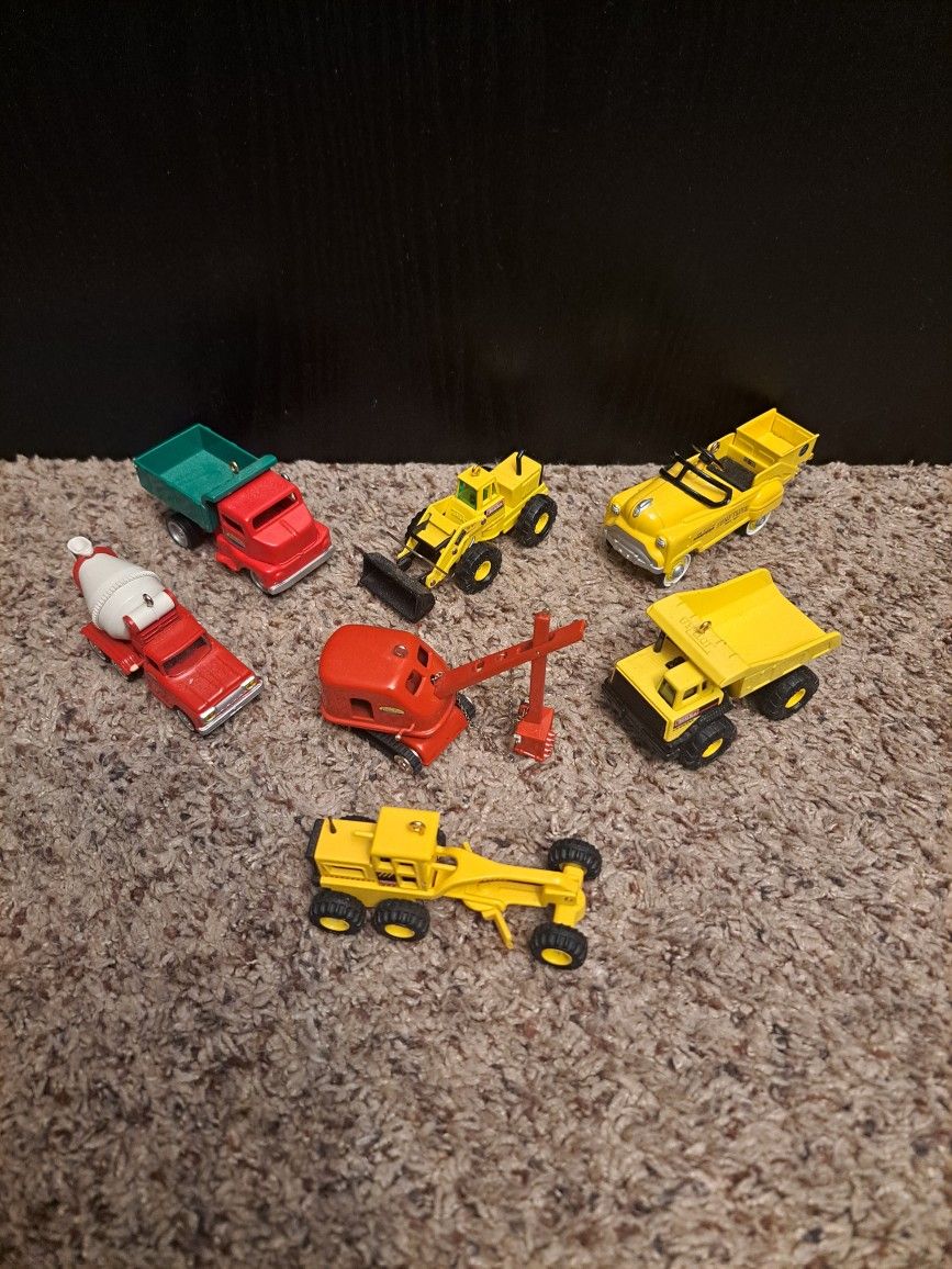 Hallmark Work Vehicles 