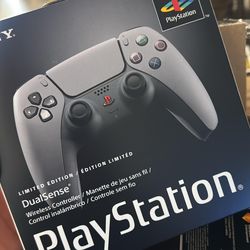 New DualSense 30th Anniversary Limited Edition PS5 Controller - SEALED!!!