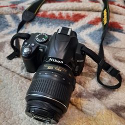 Nikon D3000 DIGITAL WITH 2 LENSES