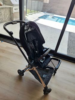 Luxurious Cybex single stroller!
