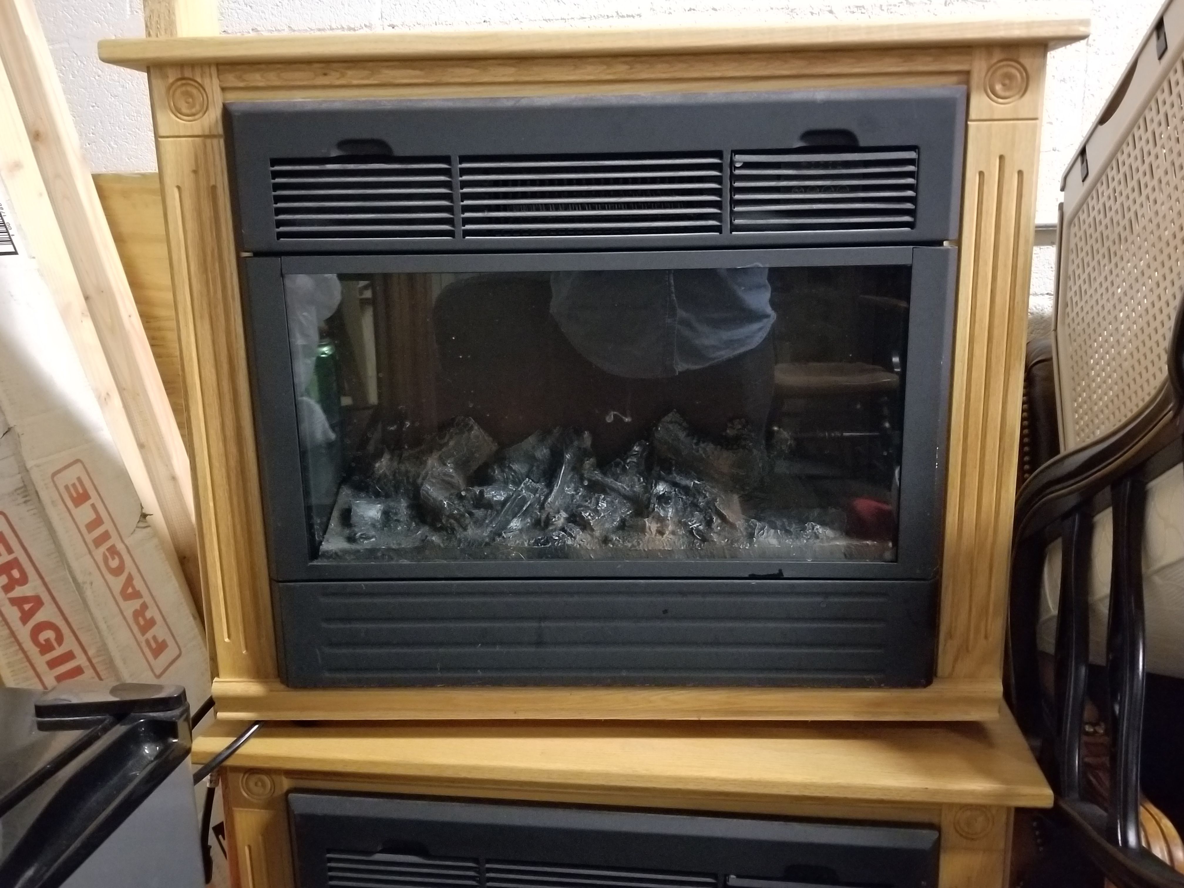 (1) Amish Made Fireless Infinity Flame Heat Surge Rolling Fireplace Heater with Remote Control