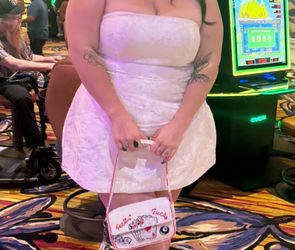 Size 16 bridal wardrobe