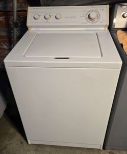 Lavadora Whirpool Heavy Duty Con Garantía Lusiendo Y Trabajando Exelente Tina De Peltre $300
