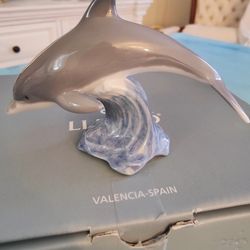Lladro Figurine Lucky Dolphin 5" With Box 2004 Dolphin on a Wave Made in Spain