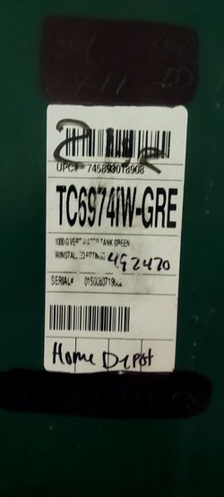 1,000 gal. Water Tank