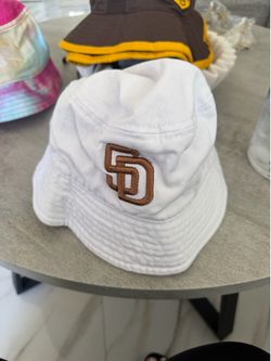 Bucket Hat