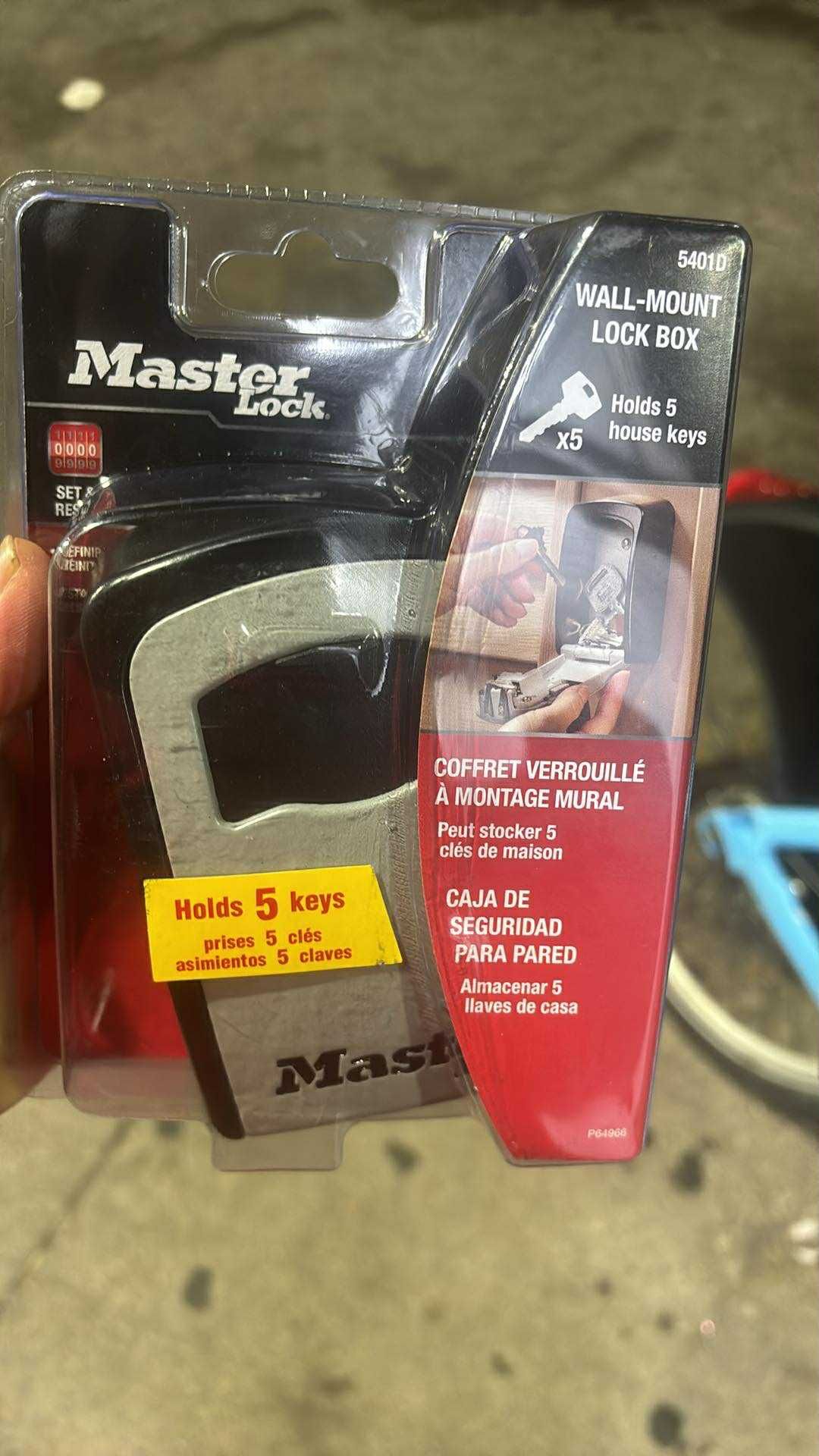 Master Box 