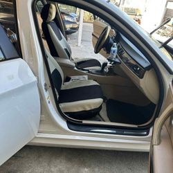 Bmw 2009 Usado En Buenas Condiciones.83.000 Mil Millas. Precio Negociable