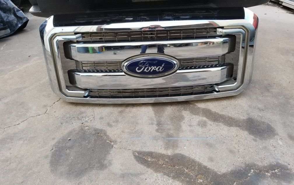 Ford 2015 Super Duty F250 Grille