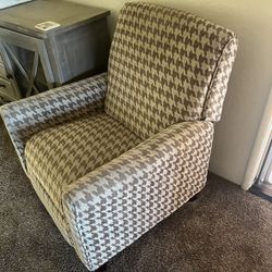 Vintage Reclining Couches 