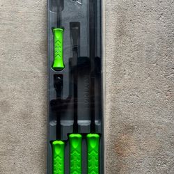 Snap On 4 pc Striking Prybar Set