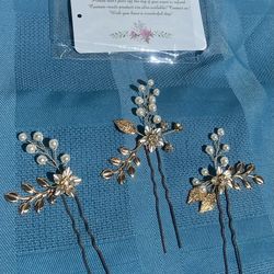 Bride Hair Pins Gold Leaf and Pearls  3 pcs