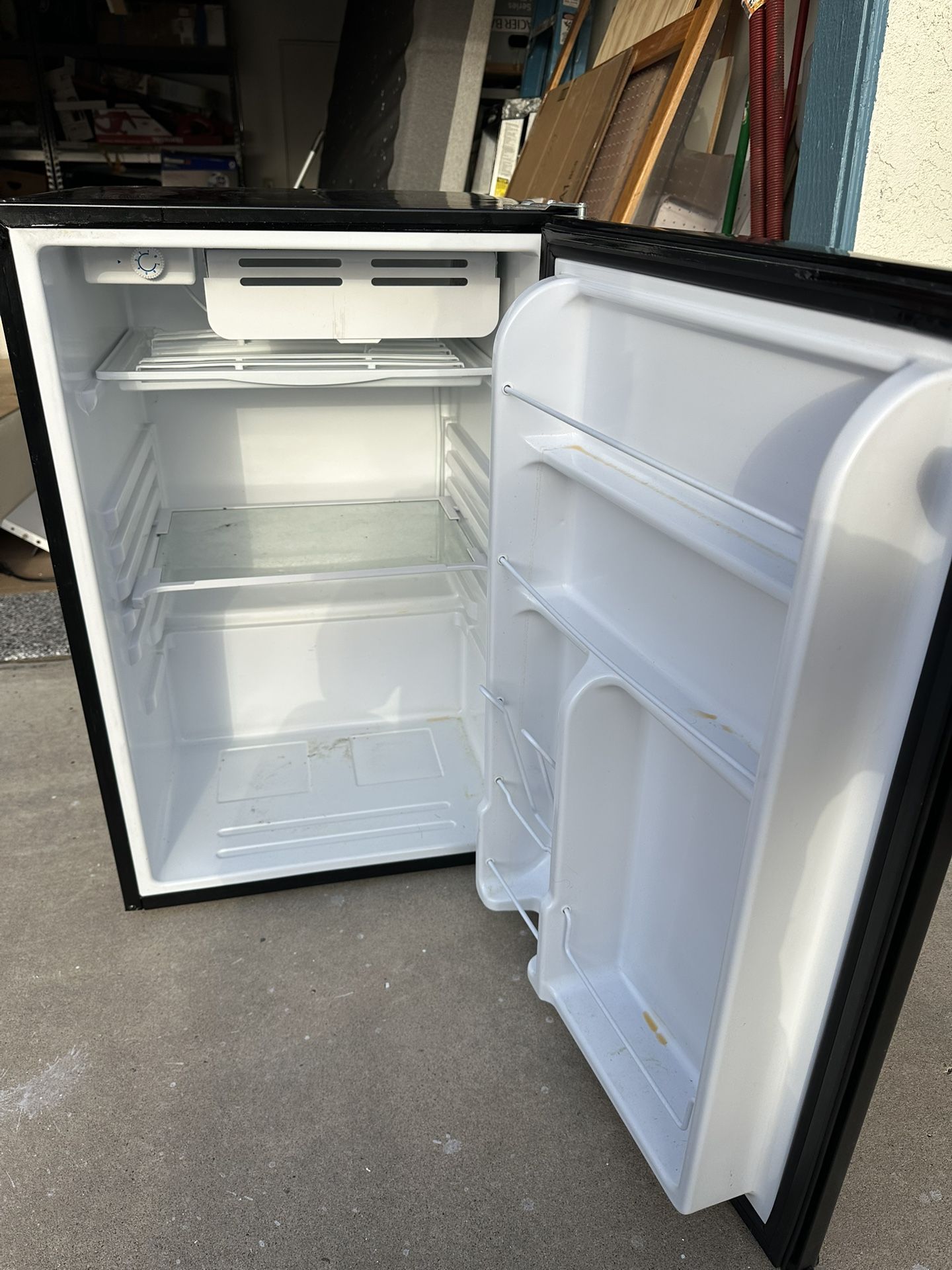 Mini Fridge in Great Condition
