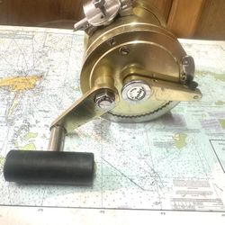 Tycoon Fin-Nor Golden Regal 30 Lever Drag Tournament Type Reel