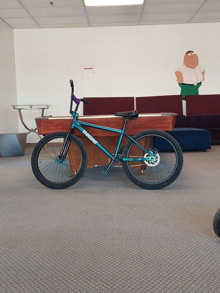 Throne Bike