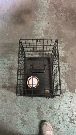 Small Black Wire Dog Crate with Tray