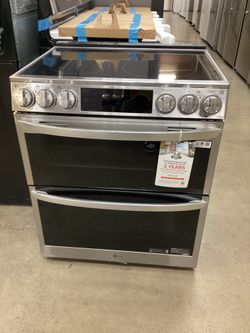 LG 30 in. 7.3 cu.ft. Smart Double Oven Slide-In Electric Range with ProBake and InstaView