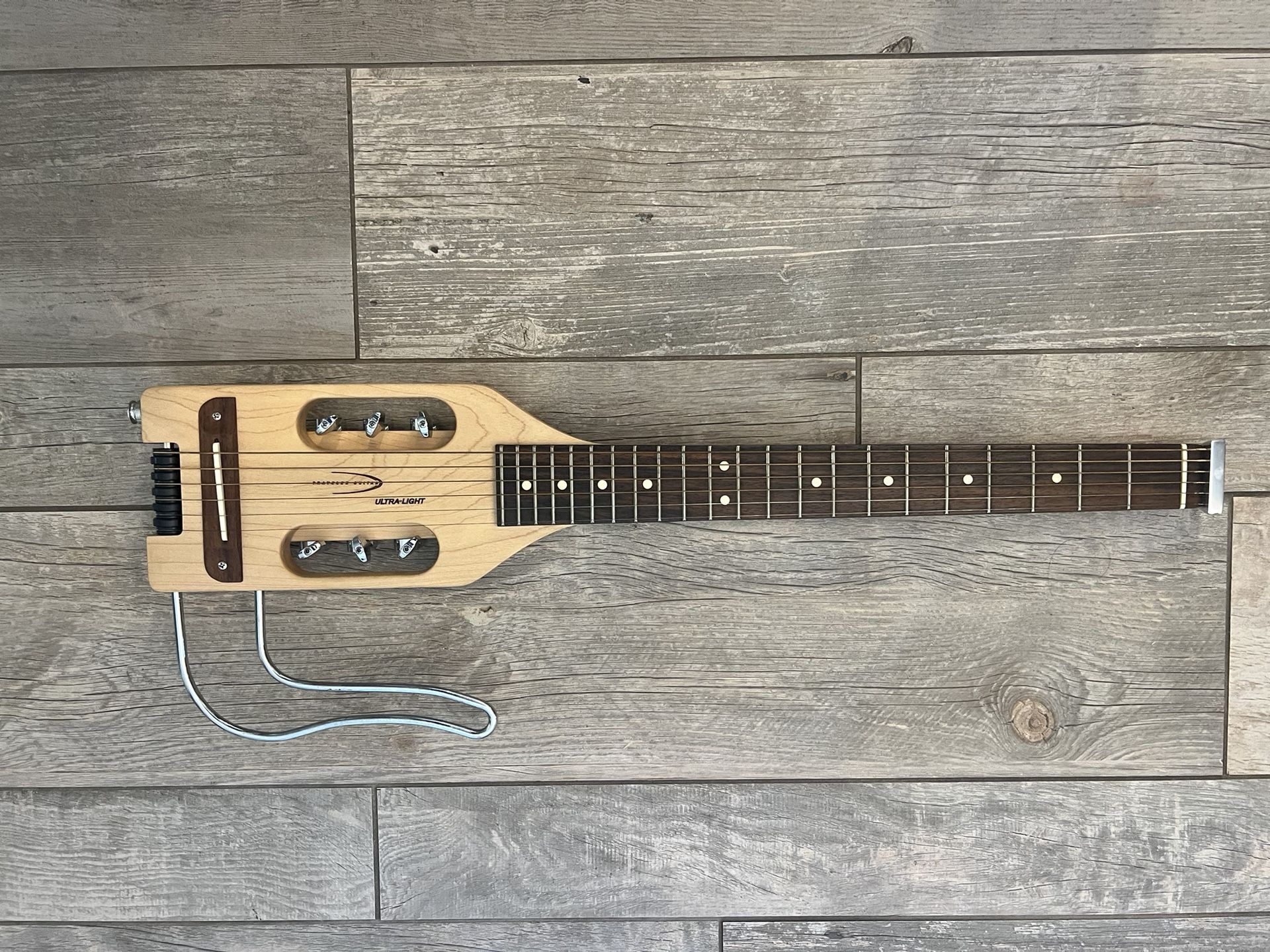 Traveler Ultra Light Travel Guitar (2007)